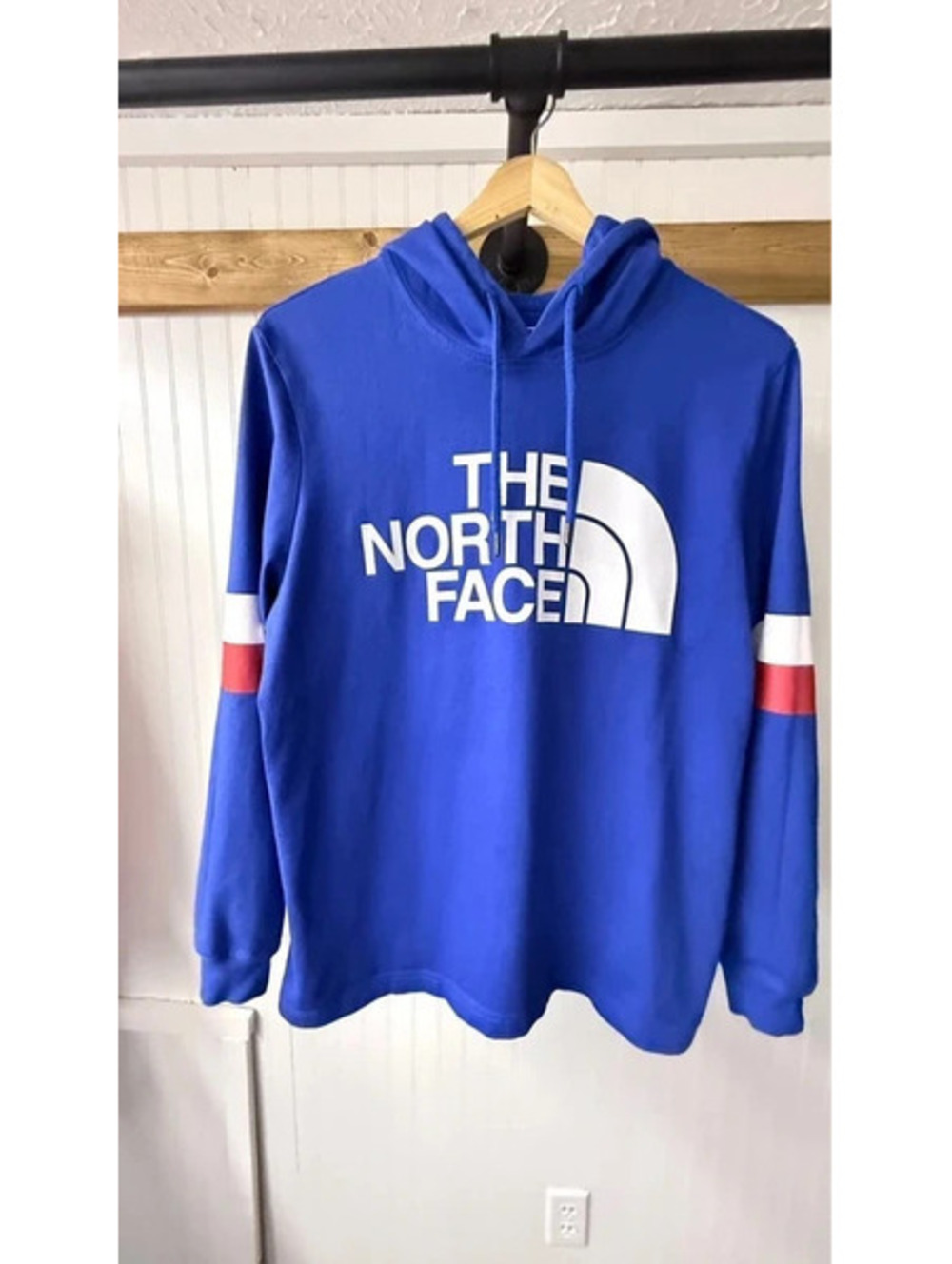 The North Face Women's Royal Blue Pullover Hoodie stripes size medium streetwear